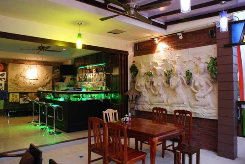 Athome @Nanai 8 Patong Экстерьер фото
