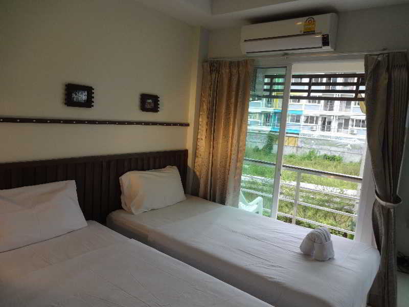 Athome @Nanai 8 Patong Экстерьер фото