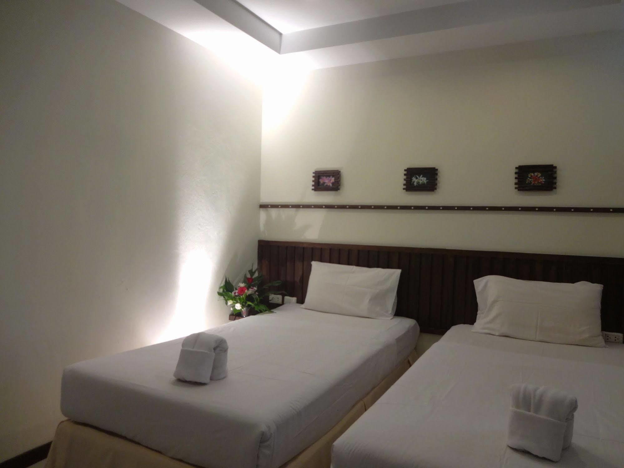 Athome @Nanai 8 Patong Экстерьер фото
